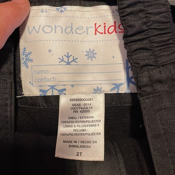WONDER KIDS BLACK 2T SNOW SUIT BRAND NEW without tags! - Picture 3 of 9